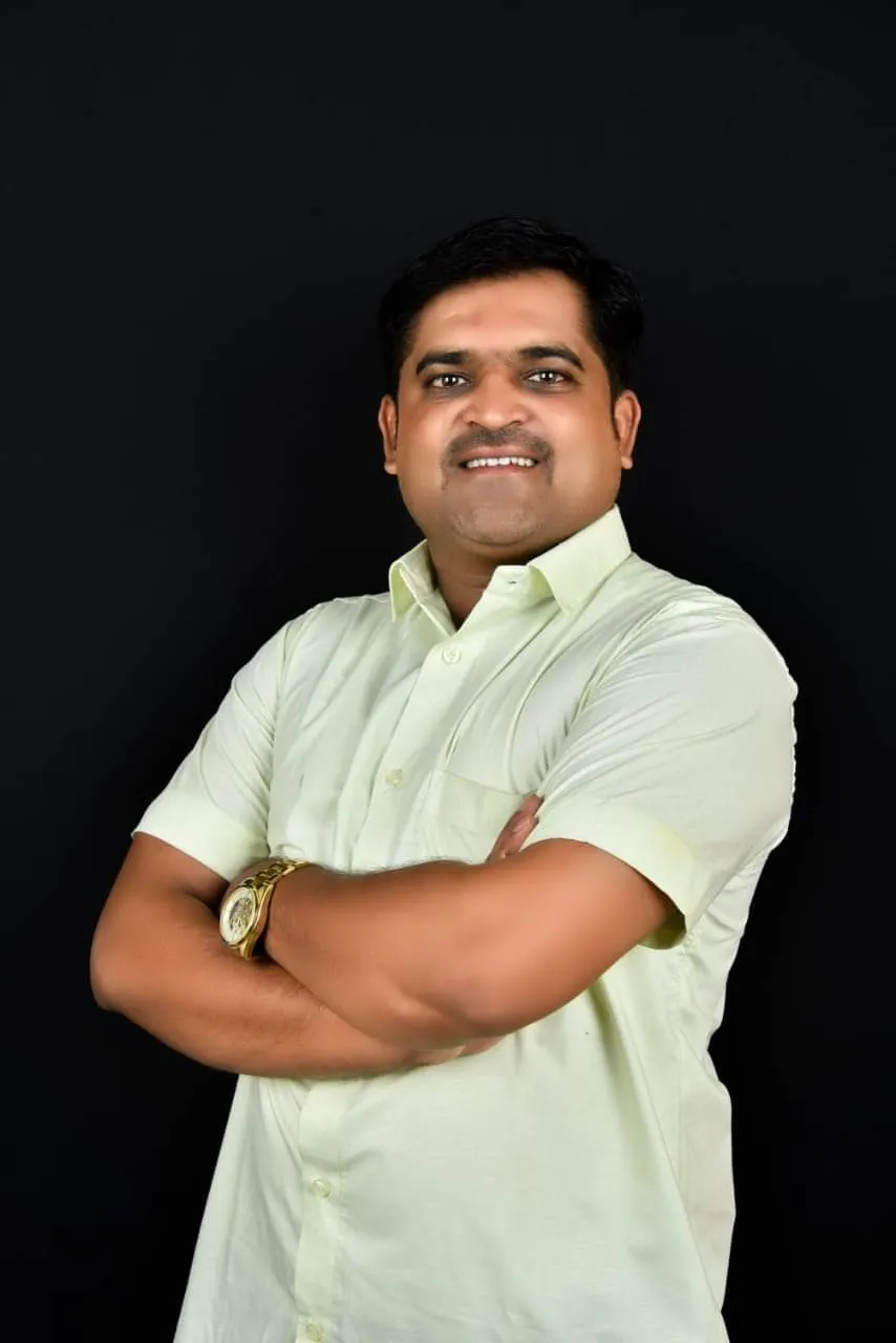 श्री.महेश वसंतराव कसबे 